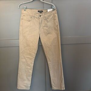 NWT- Men’s Lucky Brand Khaki Pants, 31x32